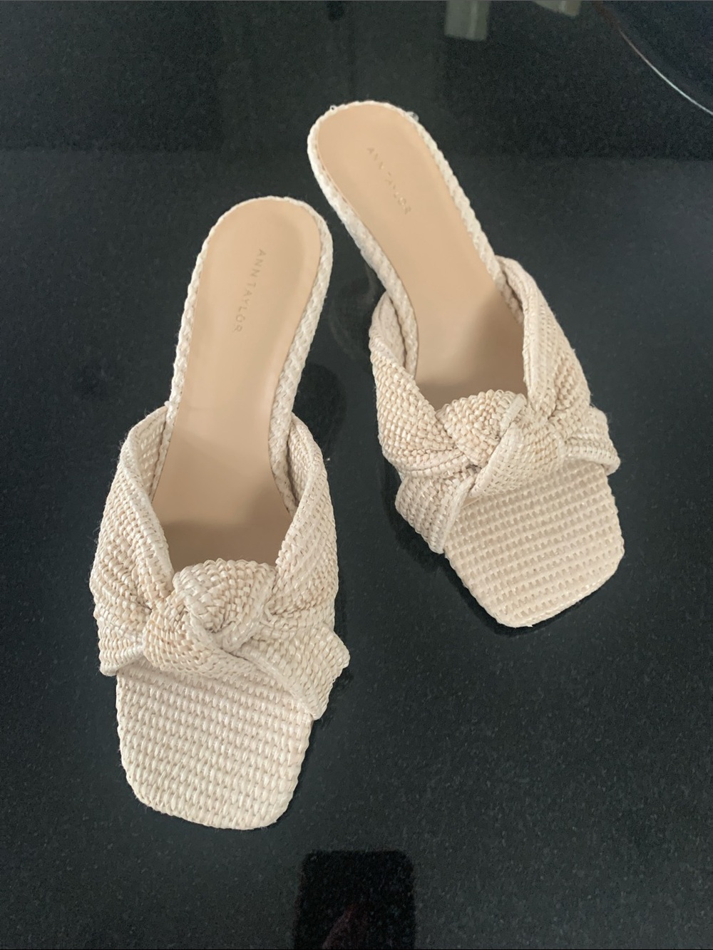 Ann Taylor Woven Knot Slide Sandals in Cream